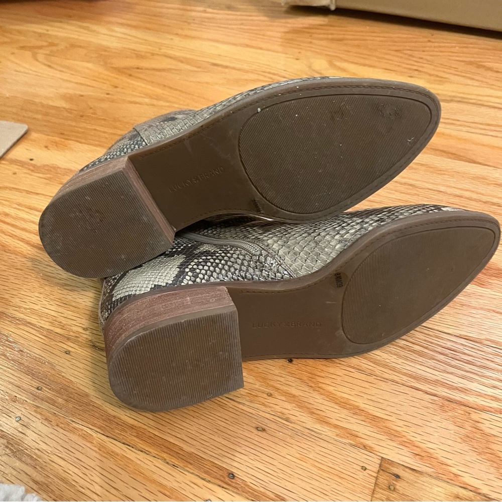 Lucky Brand EUC Snakeskin Leather Ankle Booties - Picture 4 of 6